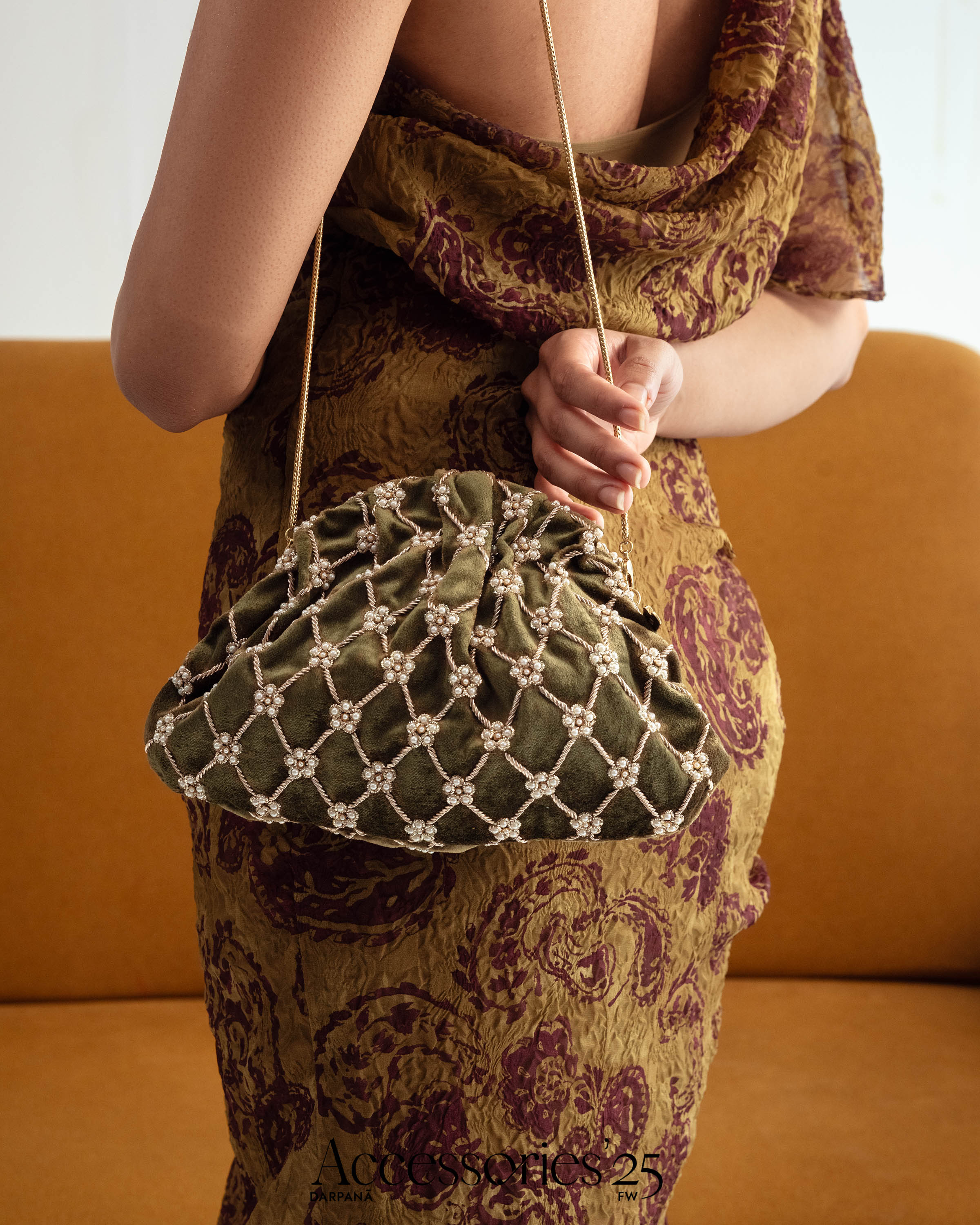 Zamrud Trellis Batua