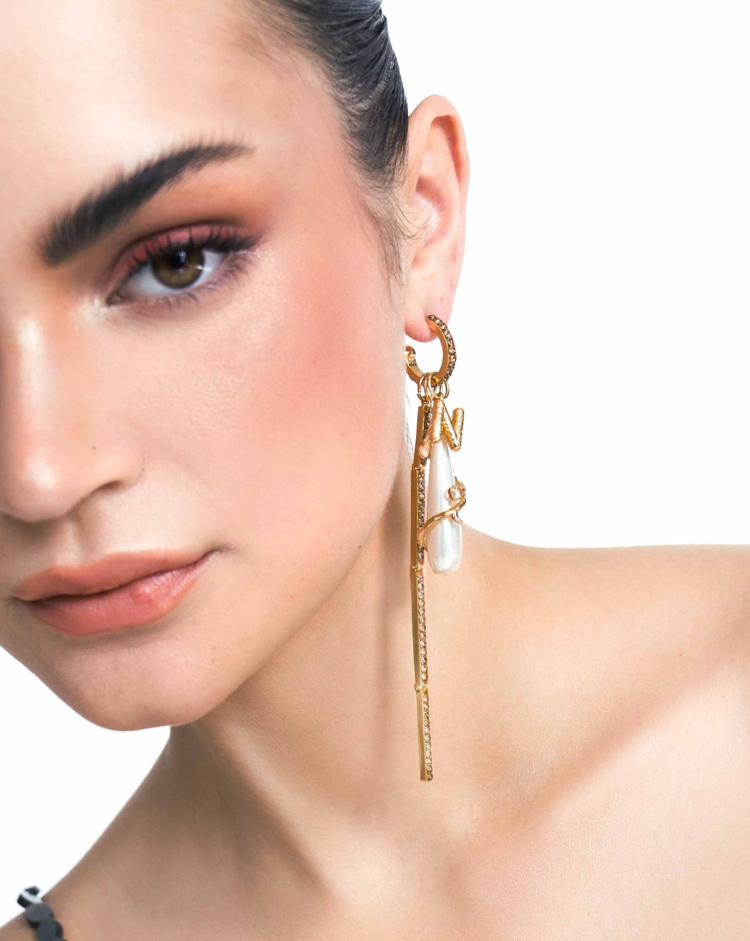 Vine Crest Danglers