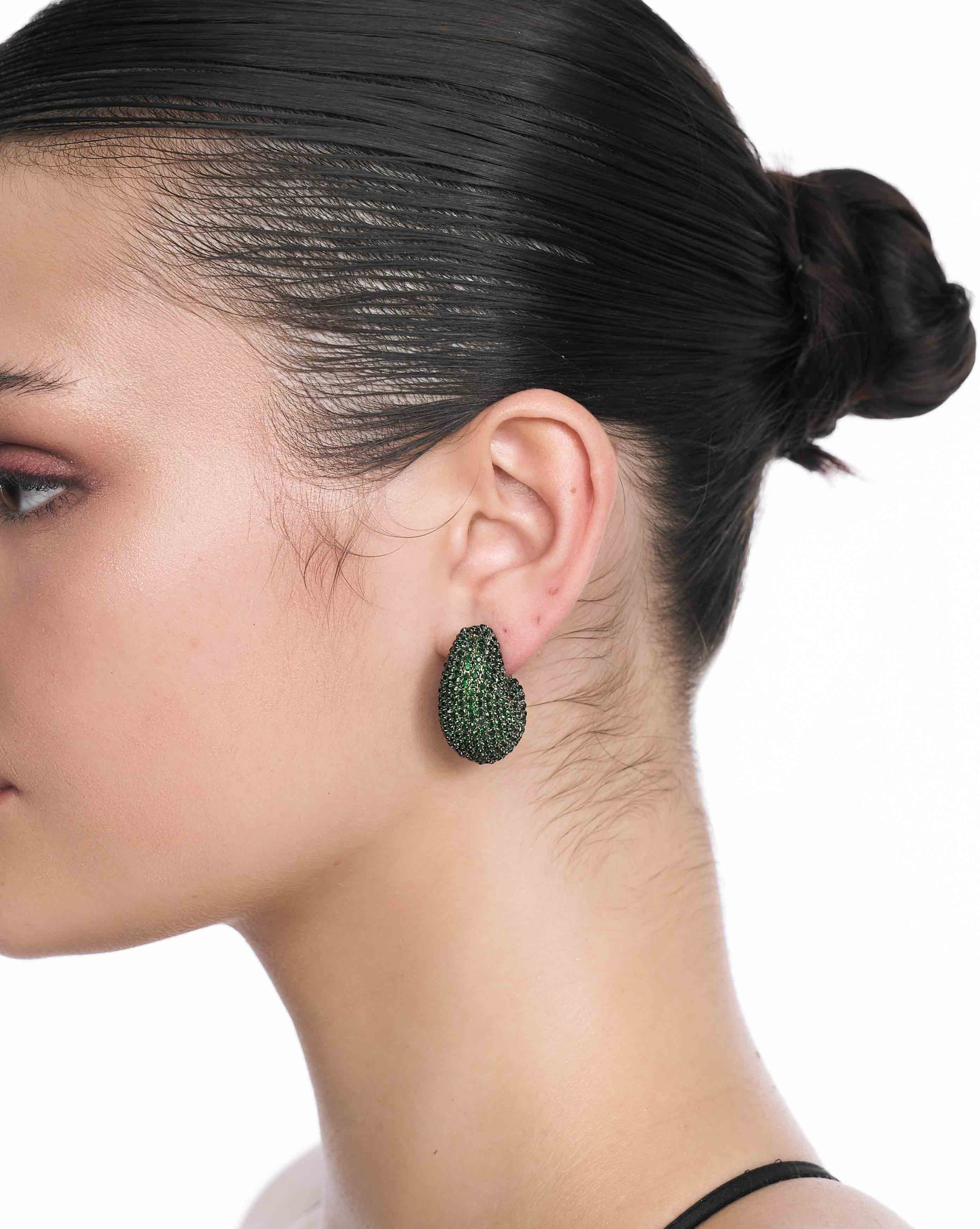 Nano Kaju Earrings In Forest Green
