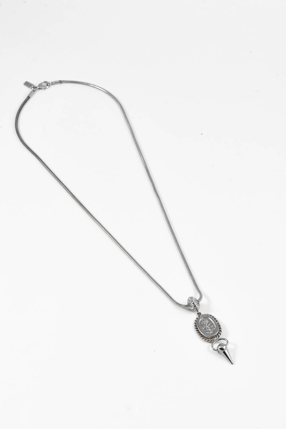 Amama,SubRosa Thorn Pendant in Silver