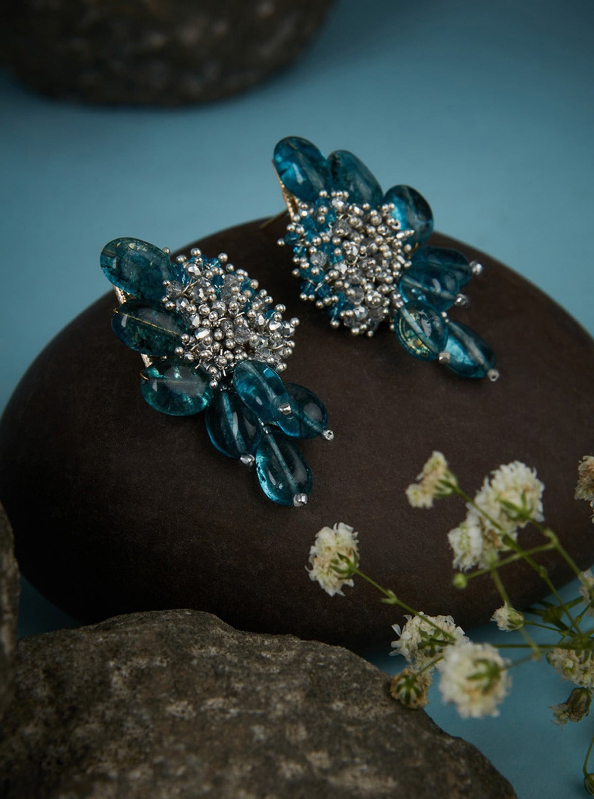 Amama,Designer Blue Stone Stud Earrings