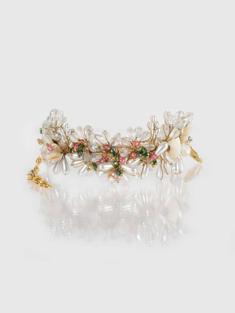 Azaleas White Bracelet