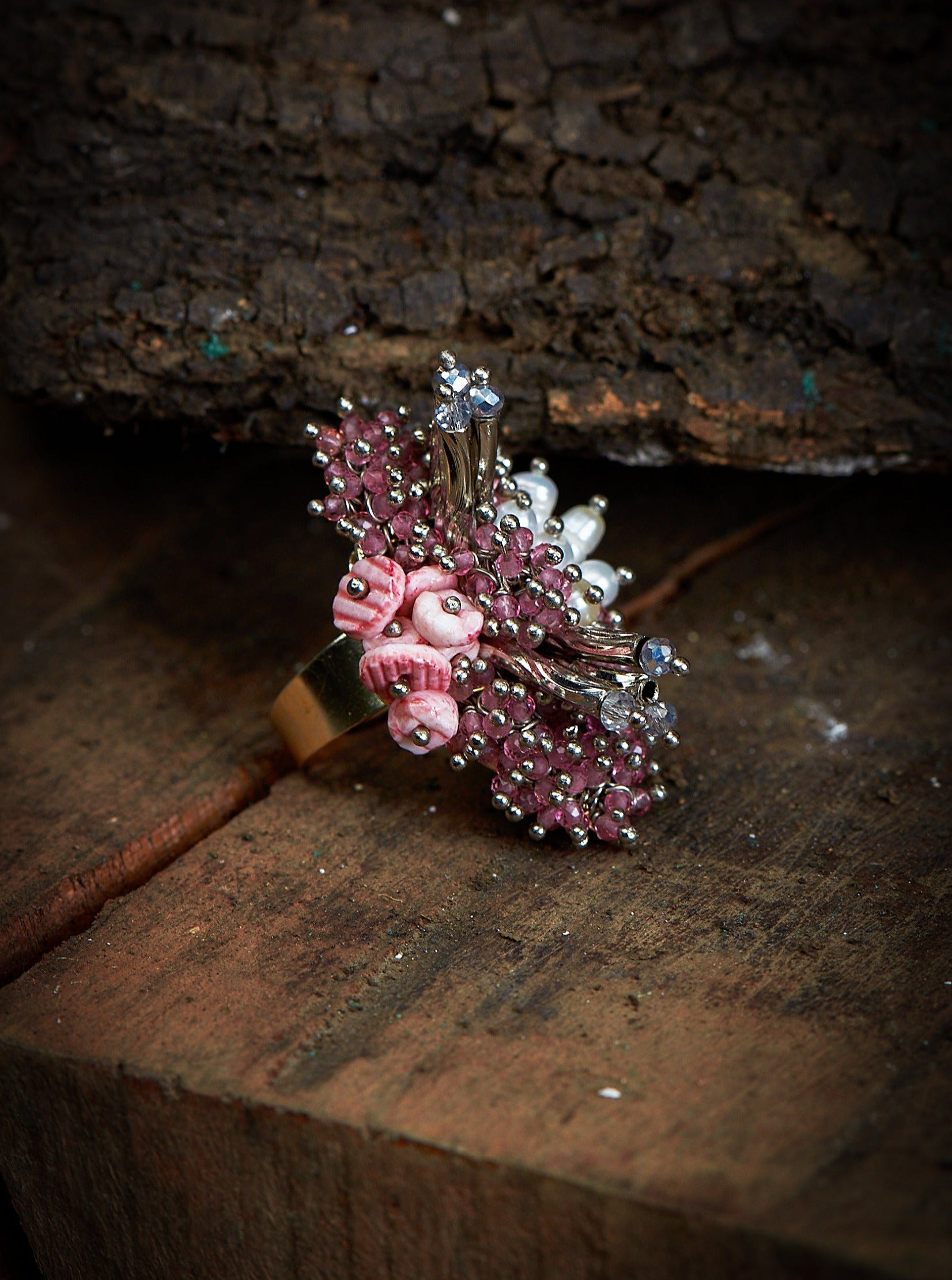 Amama,Philodendron Pink Handmade Cluster Bead Ring