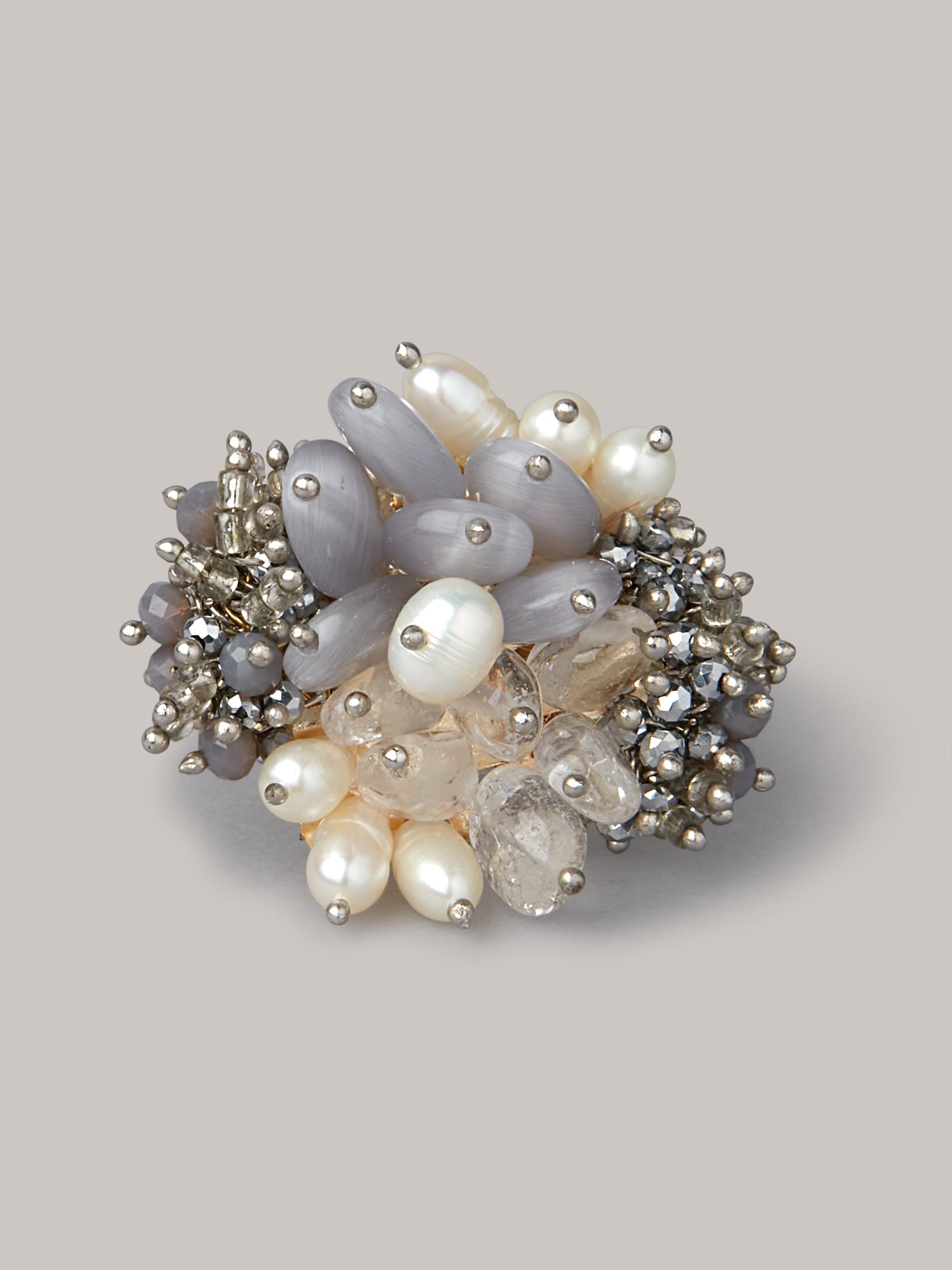 Amama,Designer Beaded Bracelet With Pearls And Stone In Grey And Off-White