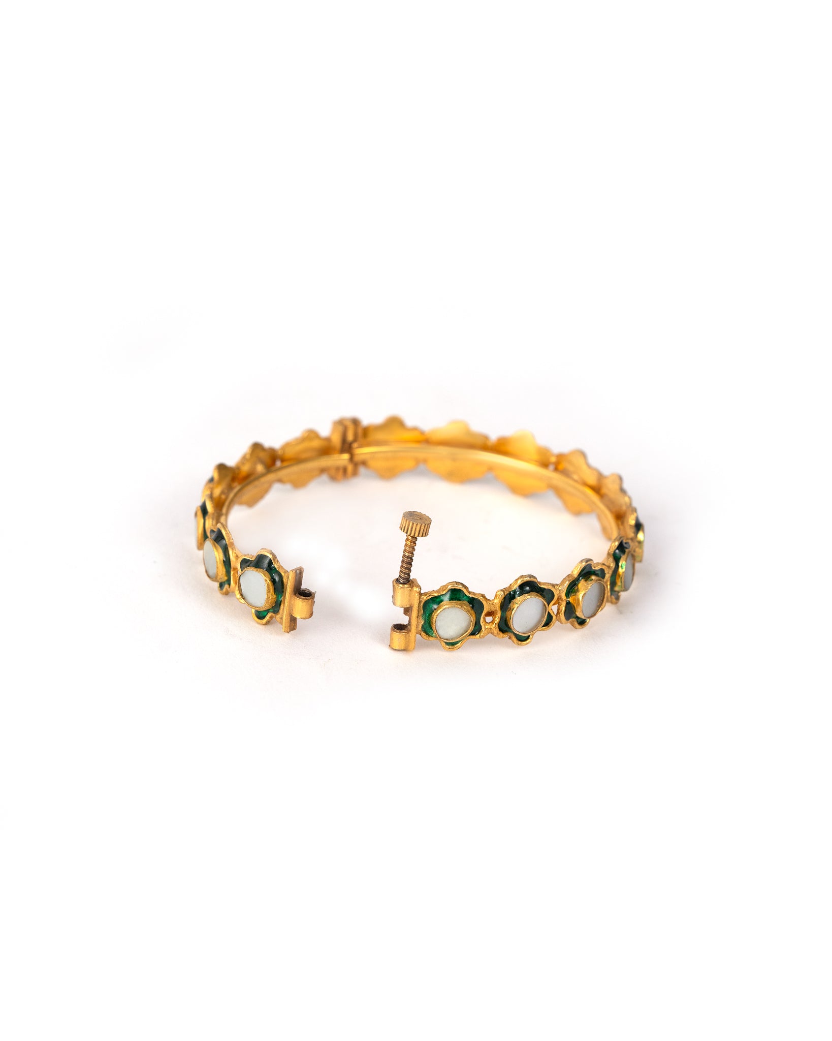 Advika I Bangle
