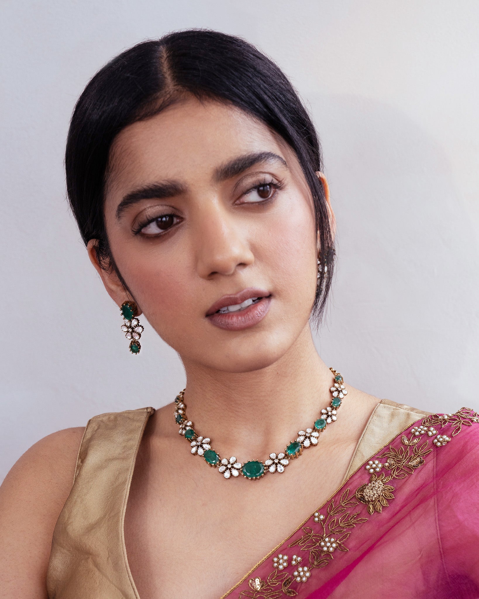 Emerald Green Kundan Necklace Set