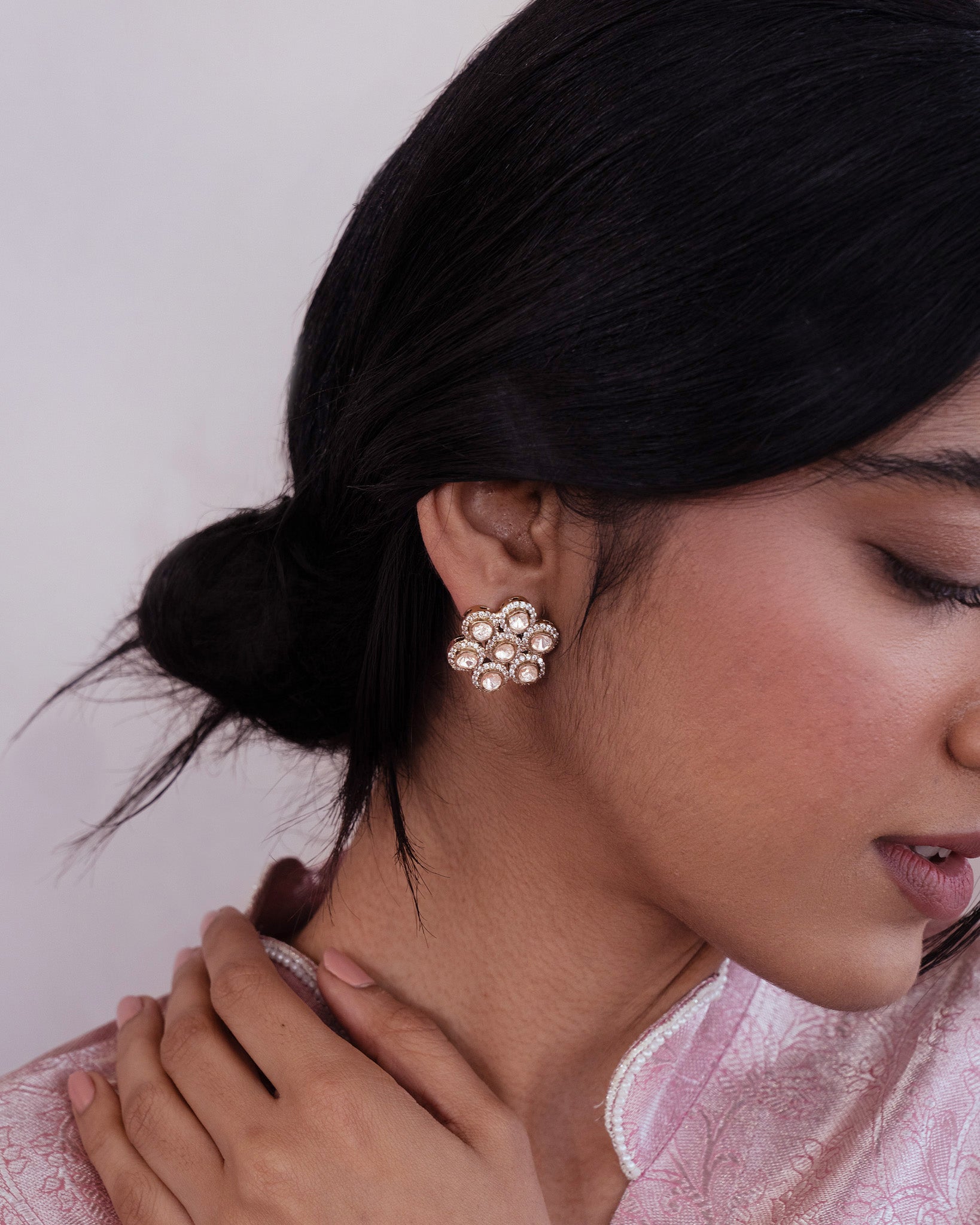 Anuya Dual Tones Kundan Studs