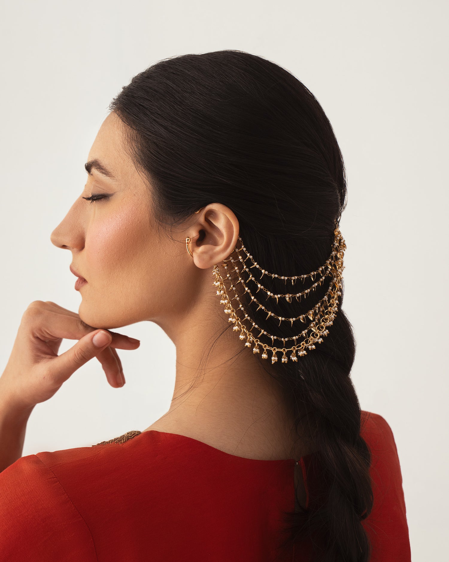 Mogra Bageecha Sahara in Pearls and Gold