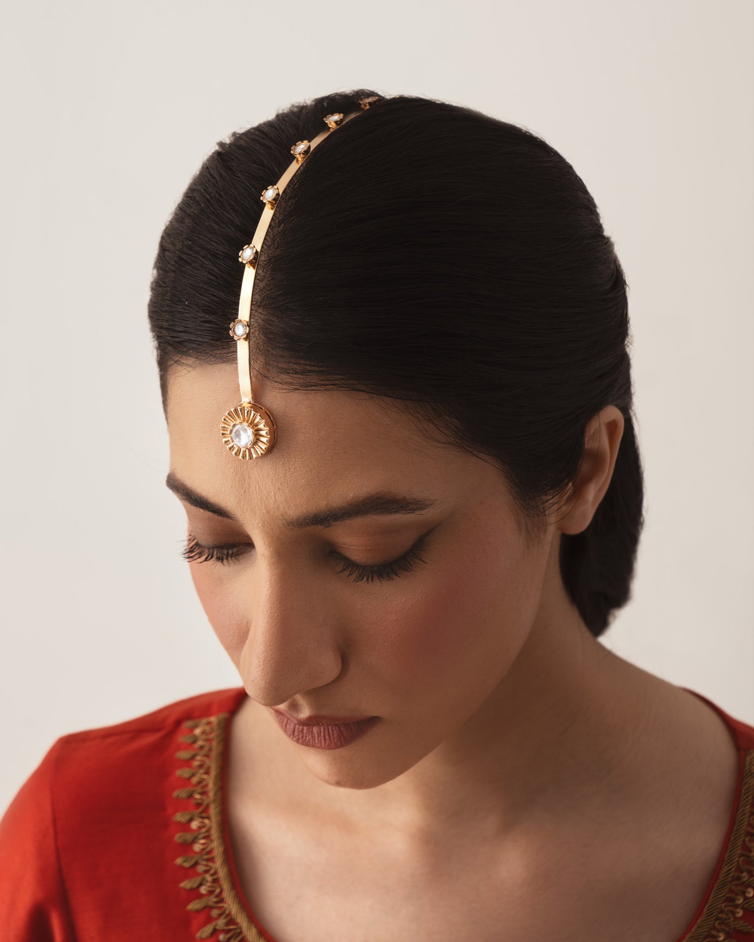 Mogra Bageecha Sculpted Hairpiece