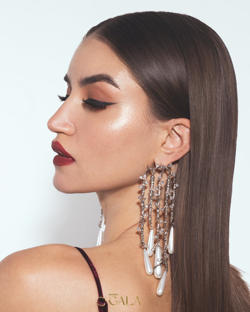 Vine Crest Shoulder Grazers In Silver