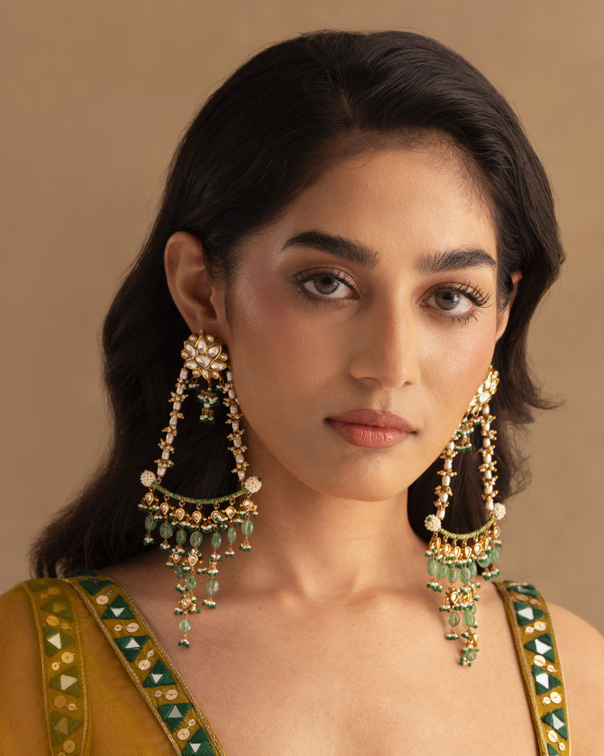 925 Hindola Zamrud Earrings