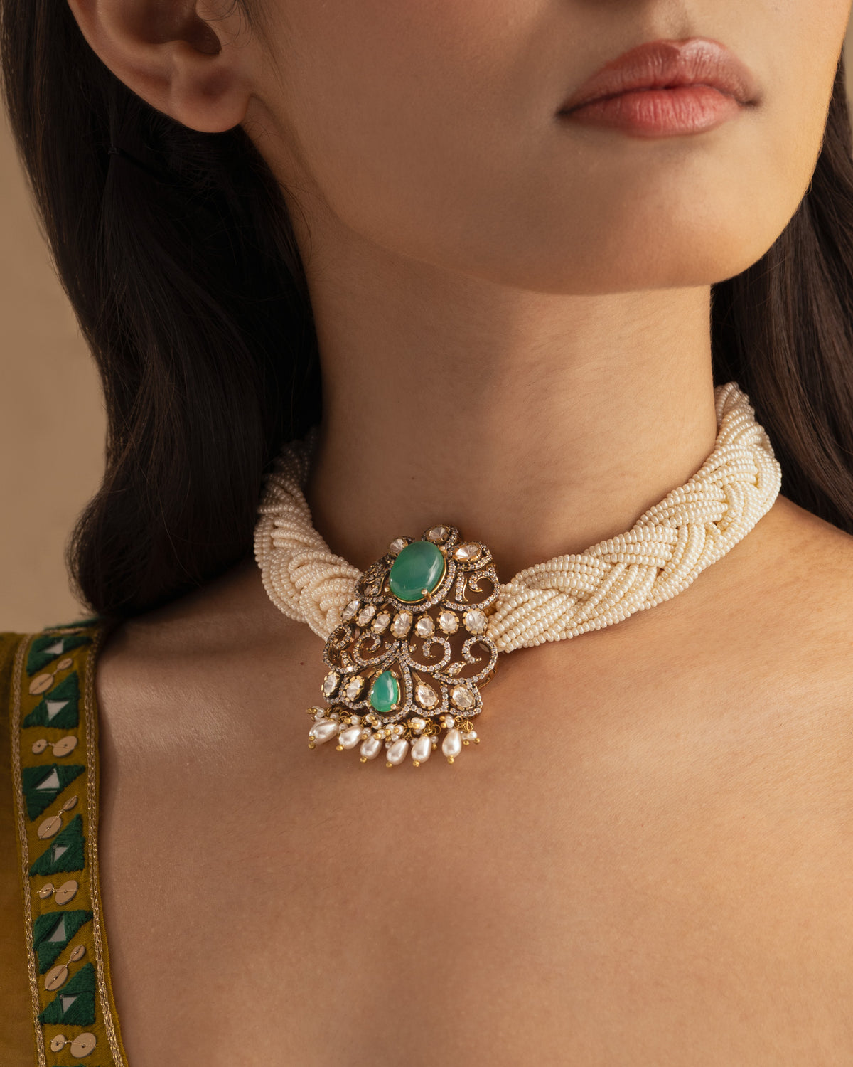 925 Zamrud Pearl Braided Choker