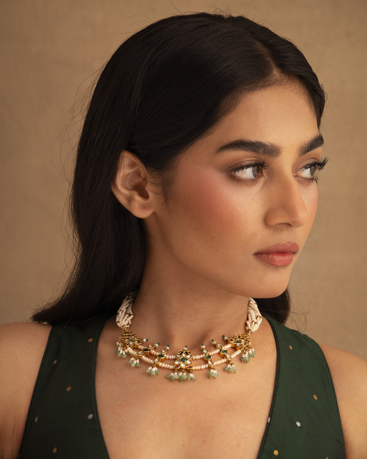 925 Zamrud Moti Necklace