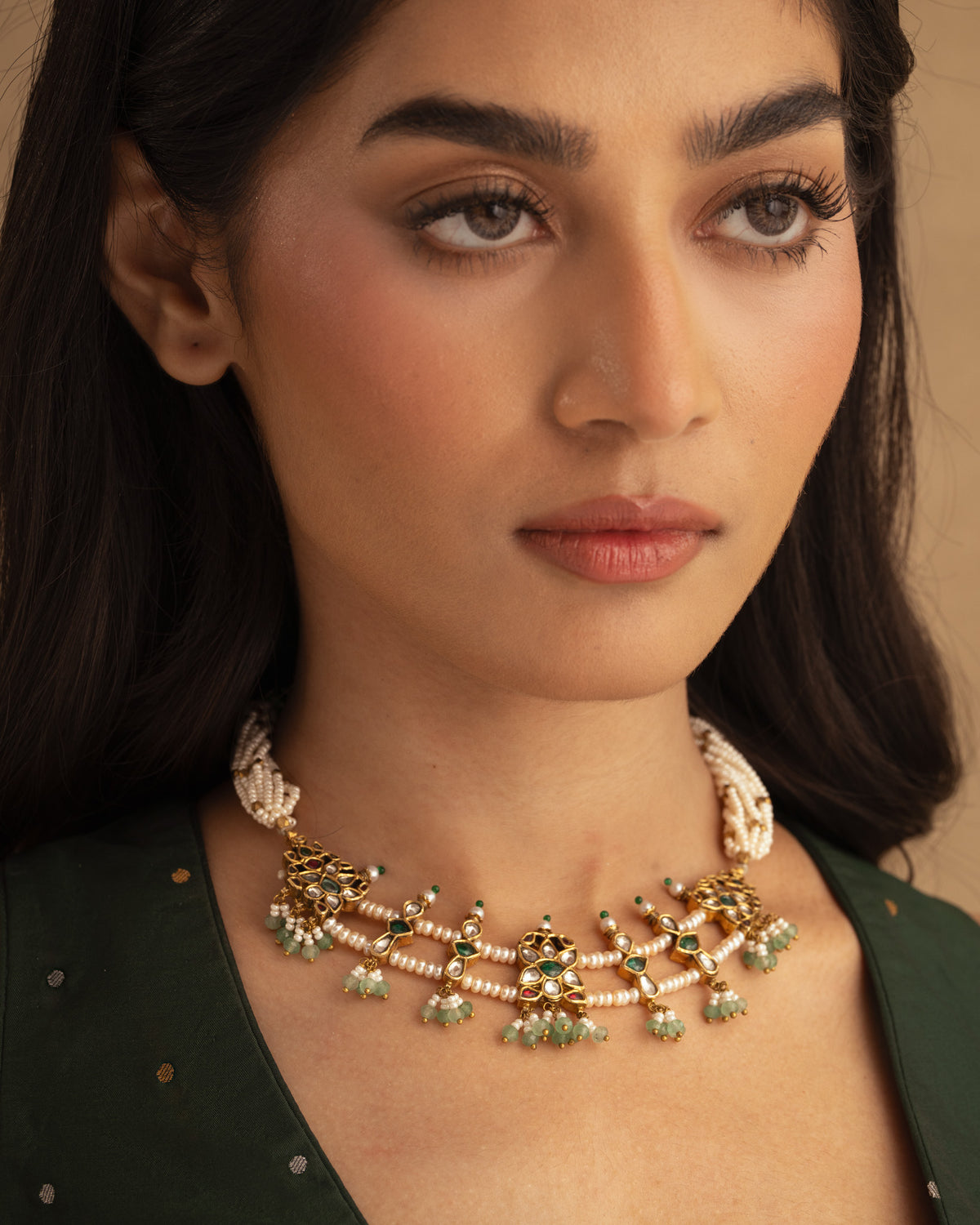 925 Zamrud Moti Necklace