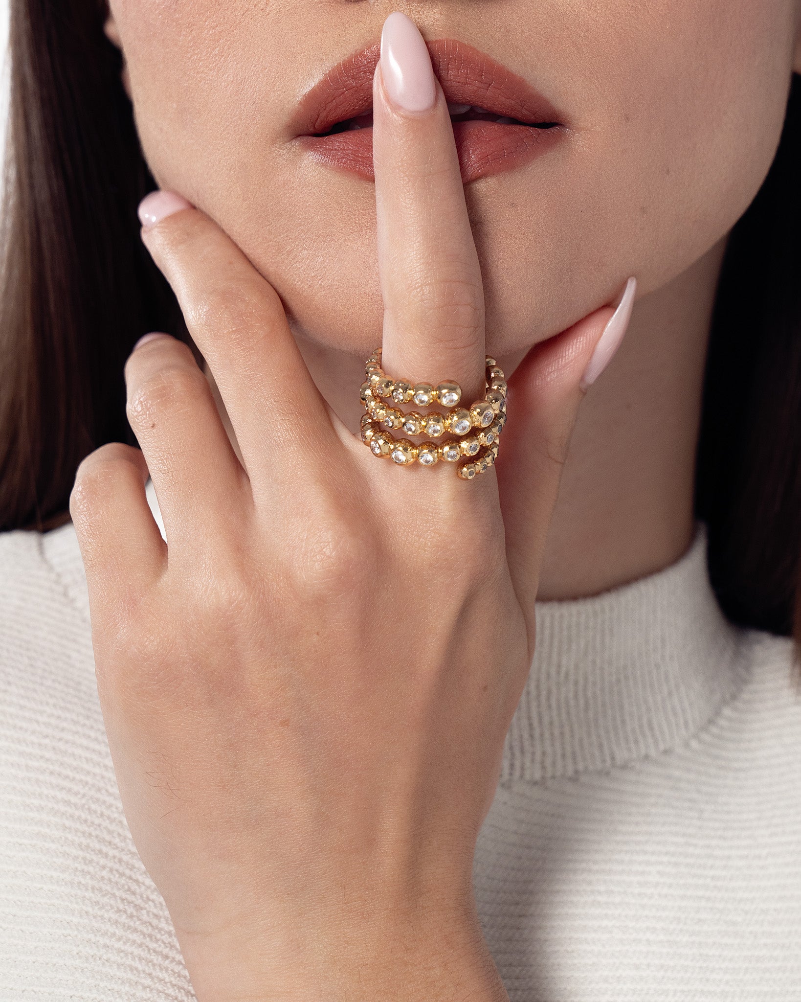 Molecule Spiral Ring