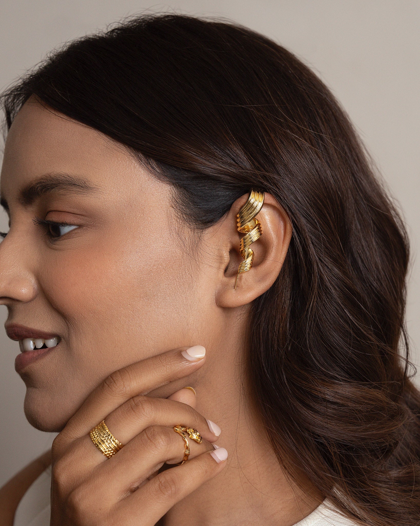 Swivel Minimal Earcrawler