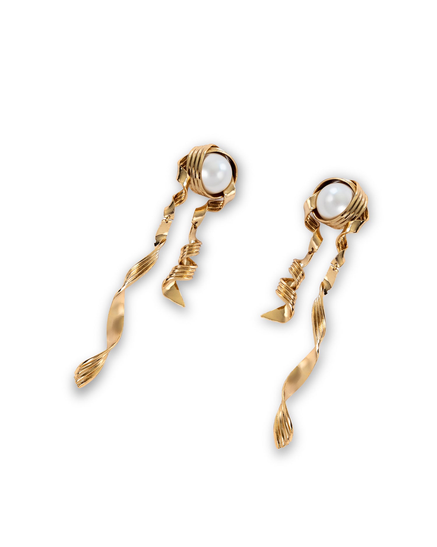 Twiddle Pearl Earrings