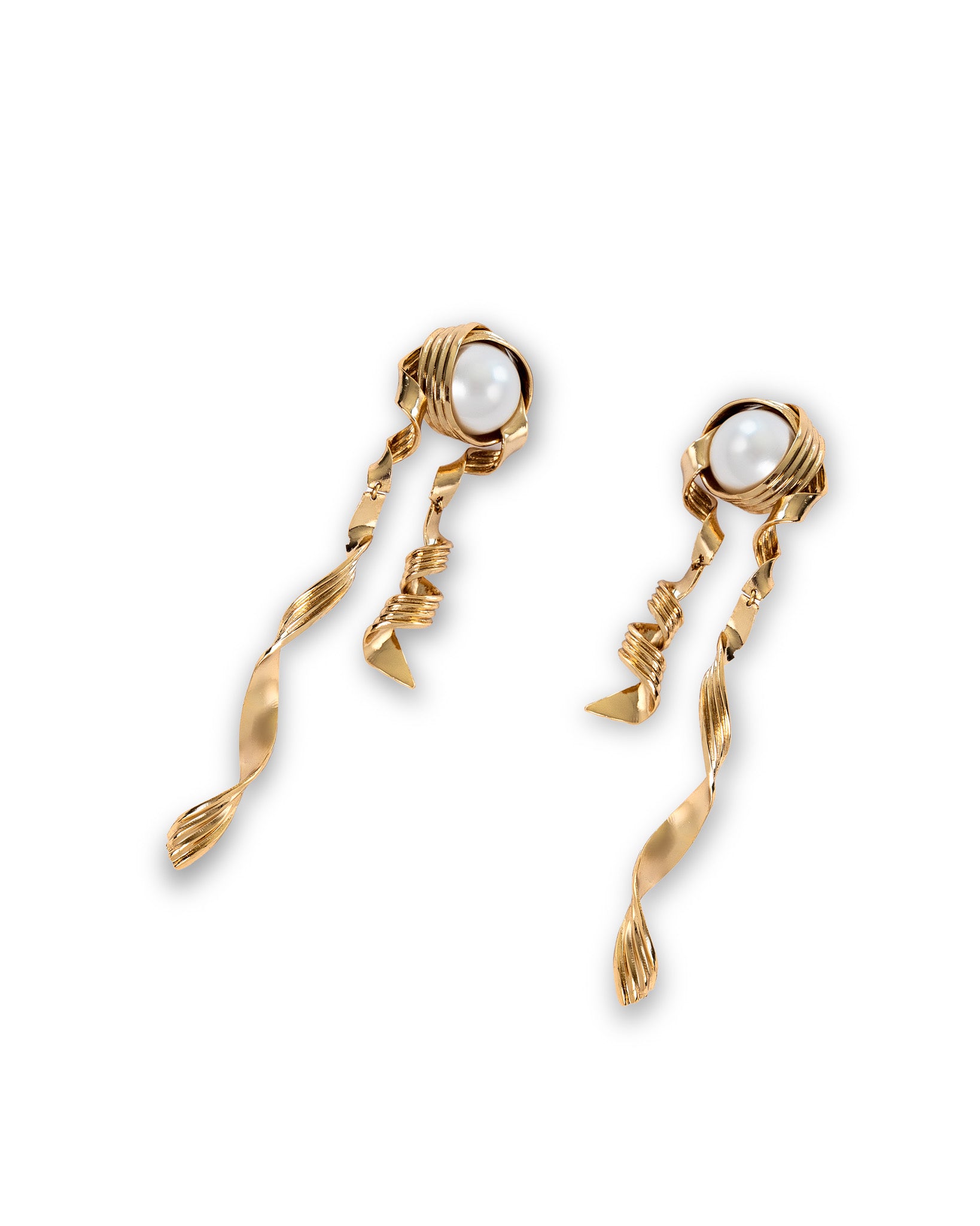 Twiddle Pearl Earrings