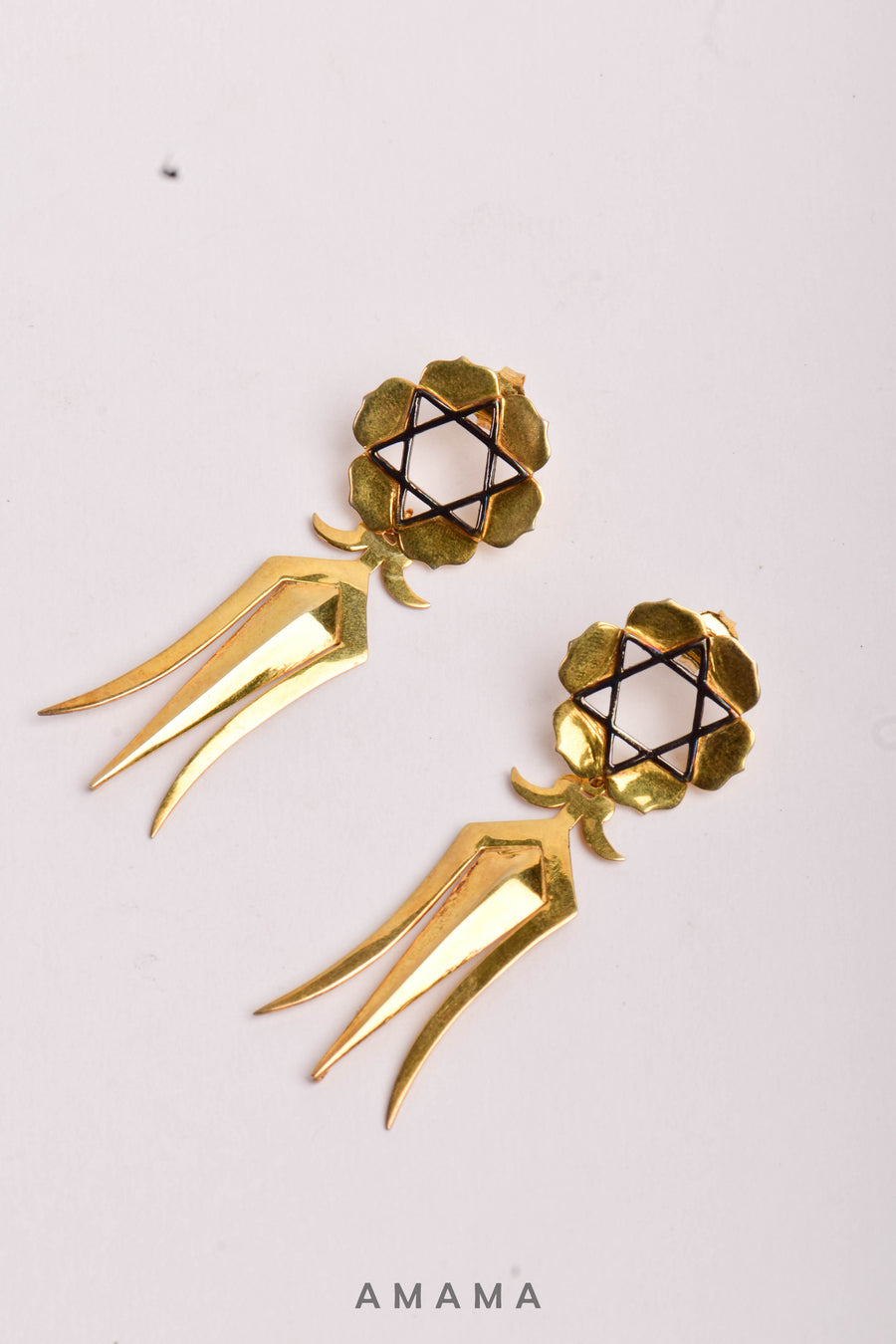 Golden Arit Earrings