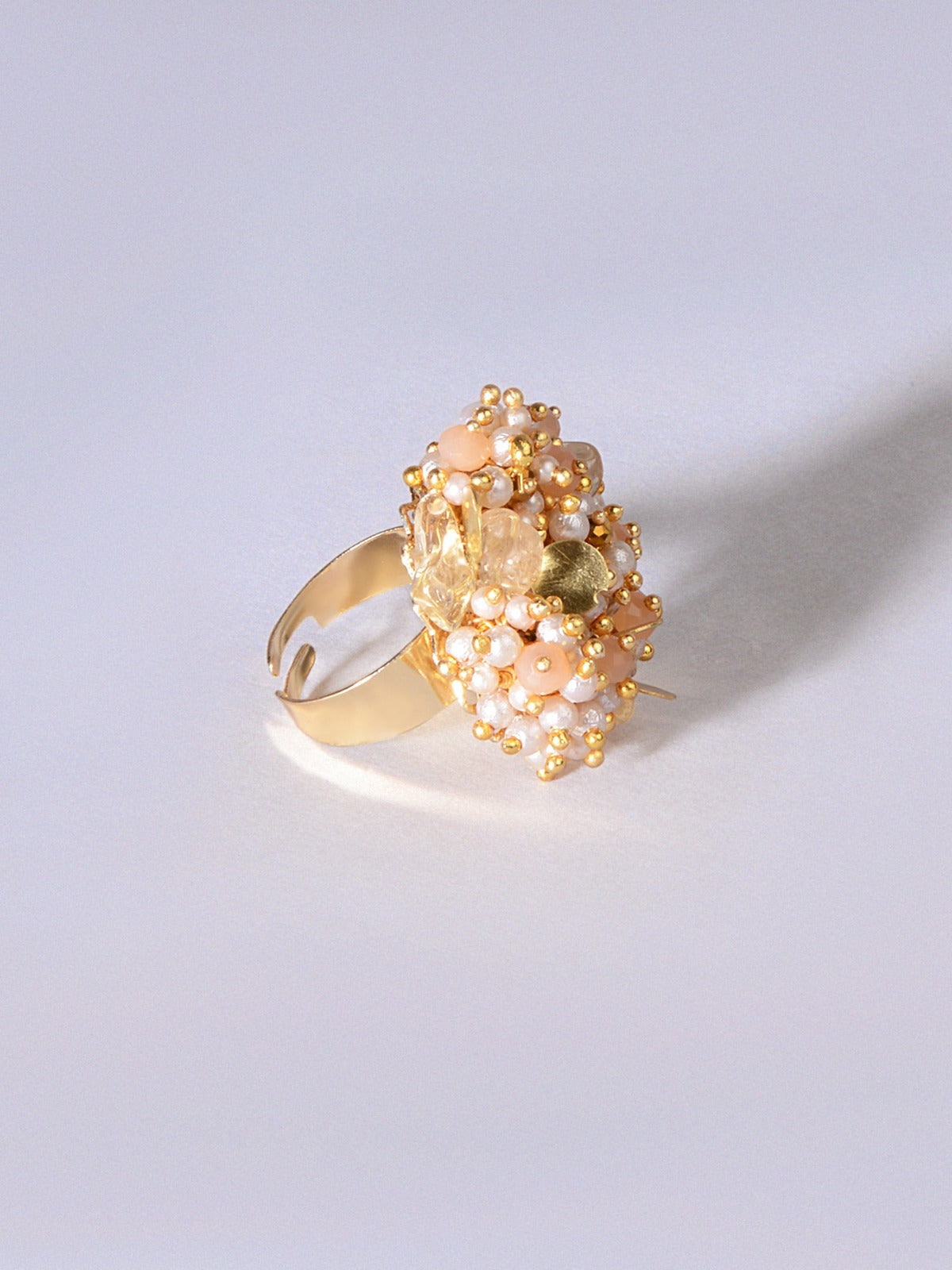 Amama,Petals Touch Finger Ring