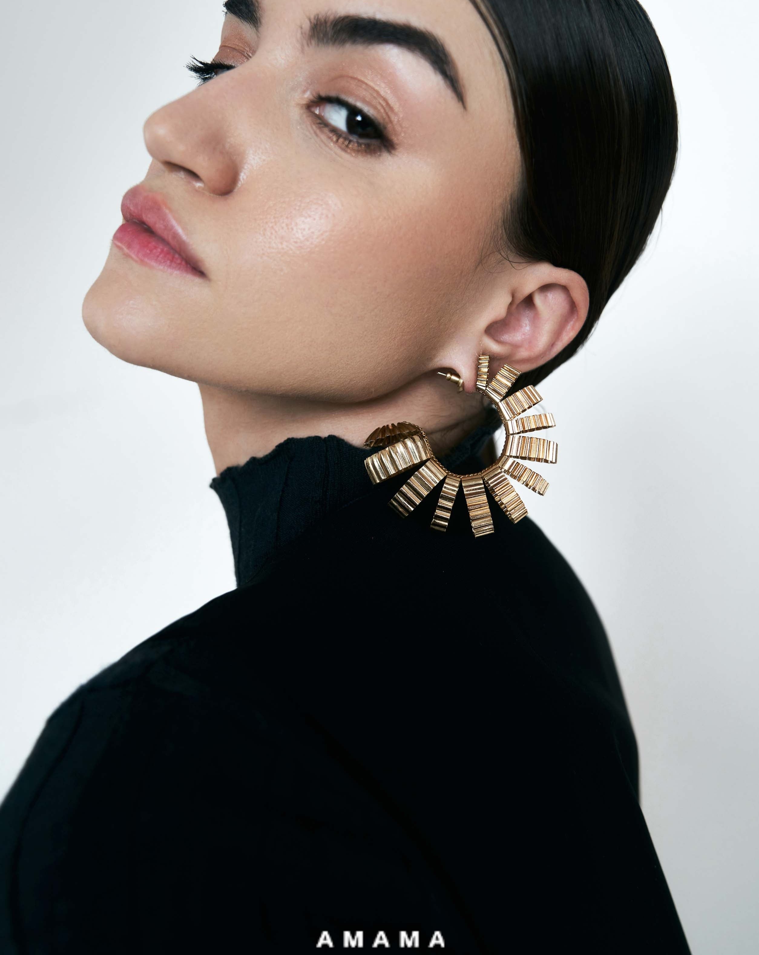 Maxima Hoops In Gold Graphite