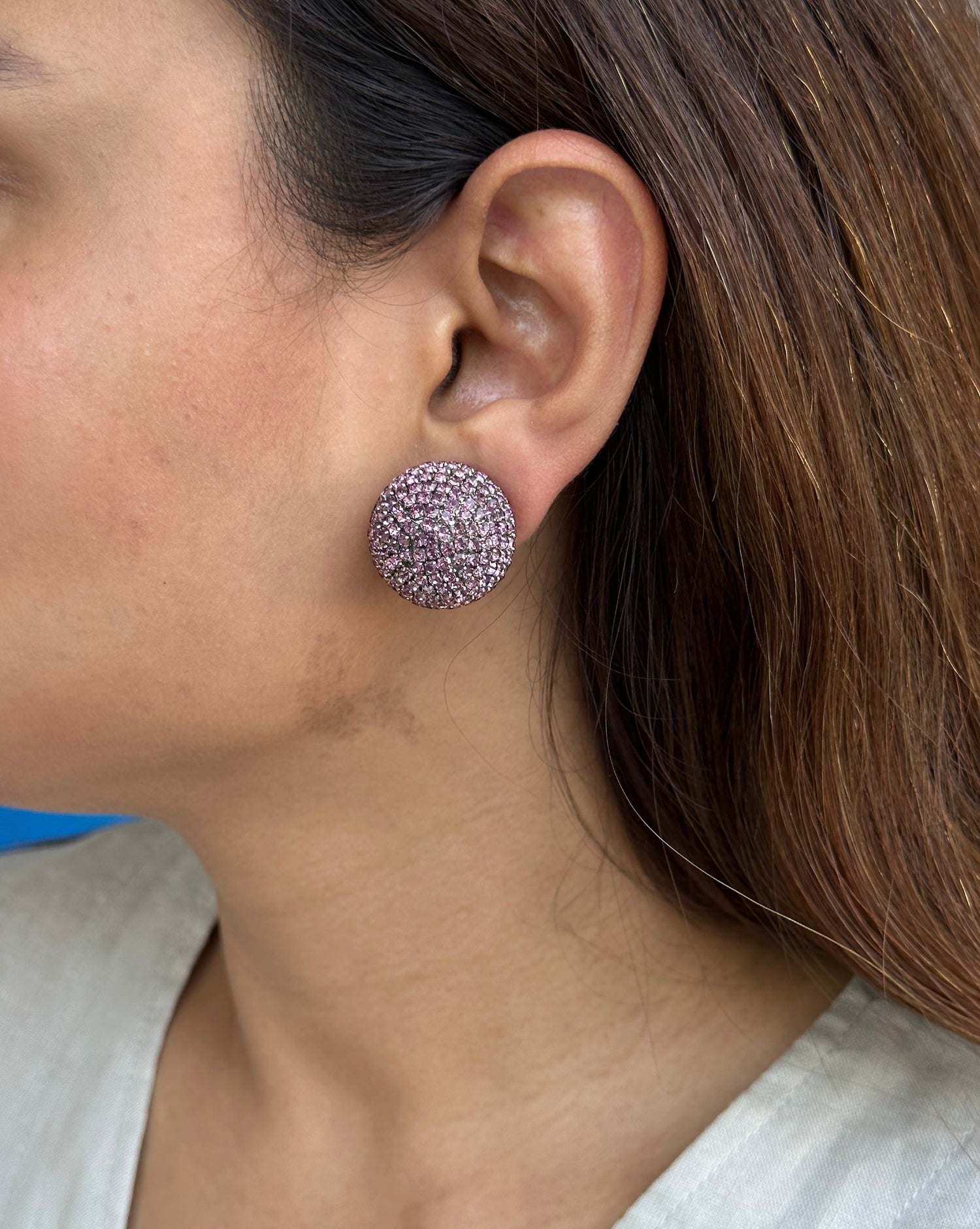 Nano Aurora Studs In Lilac