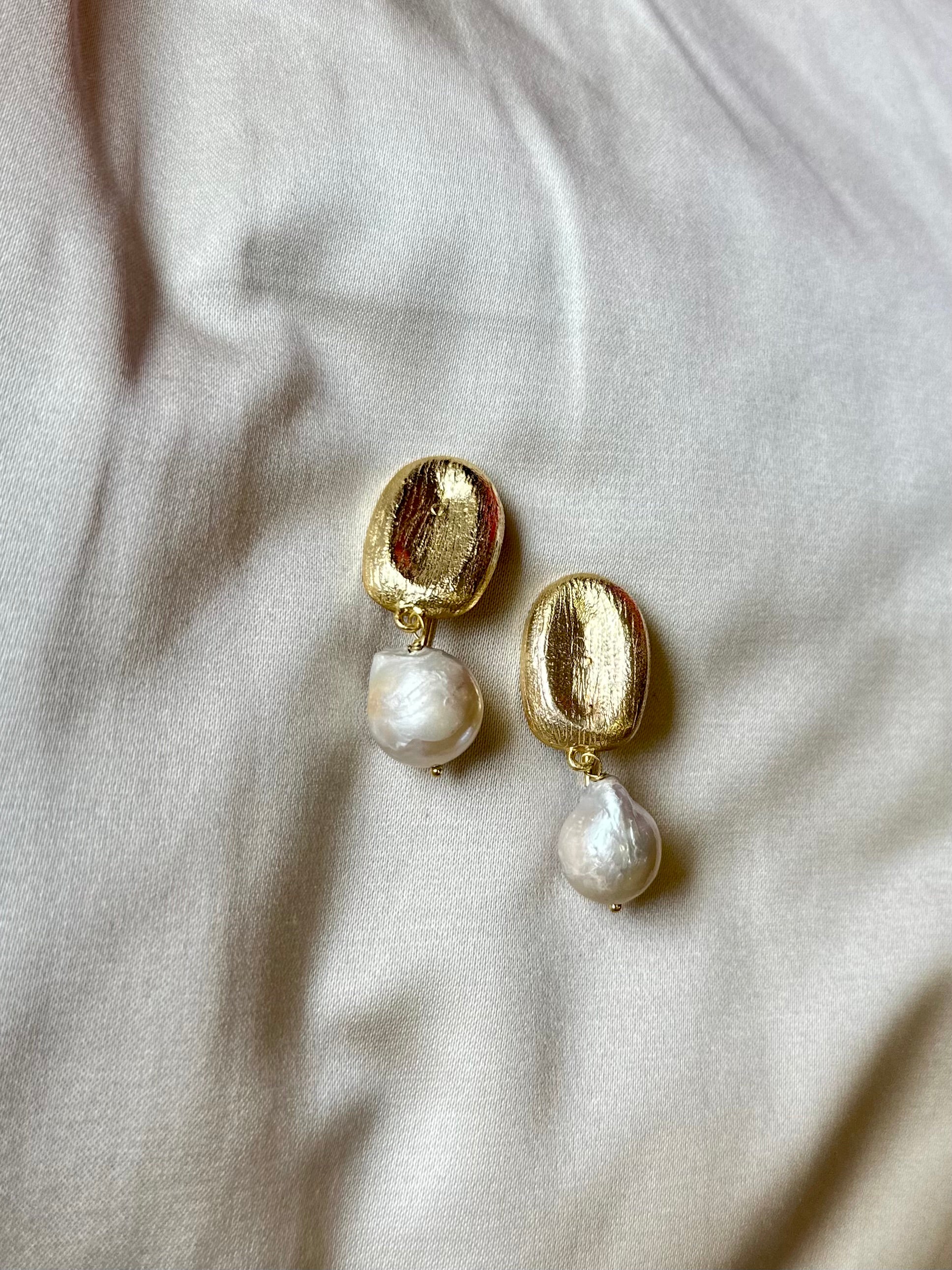 Amama,Monalisa Pearls Earrings