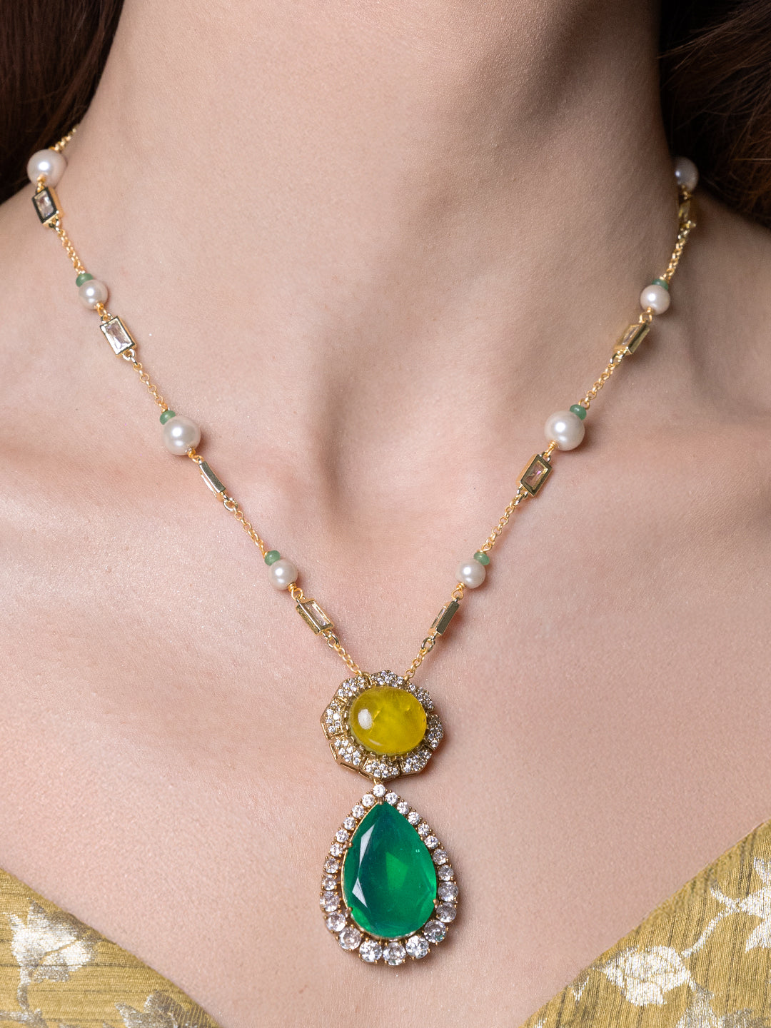 Reyanshi-Necklace
