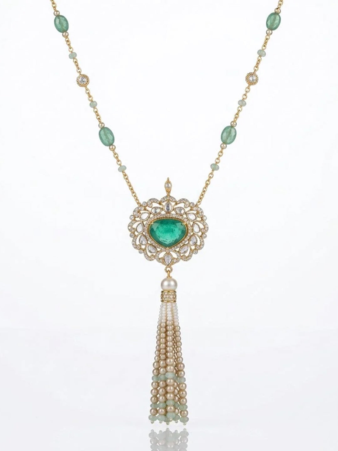 Kavira-Necklace