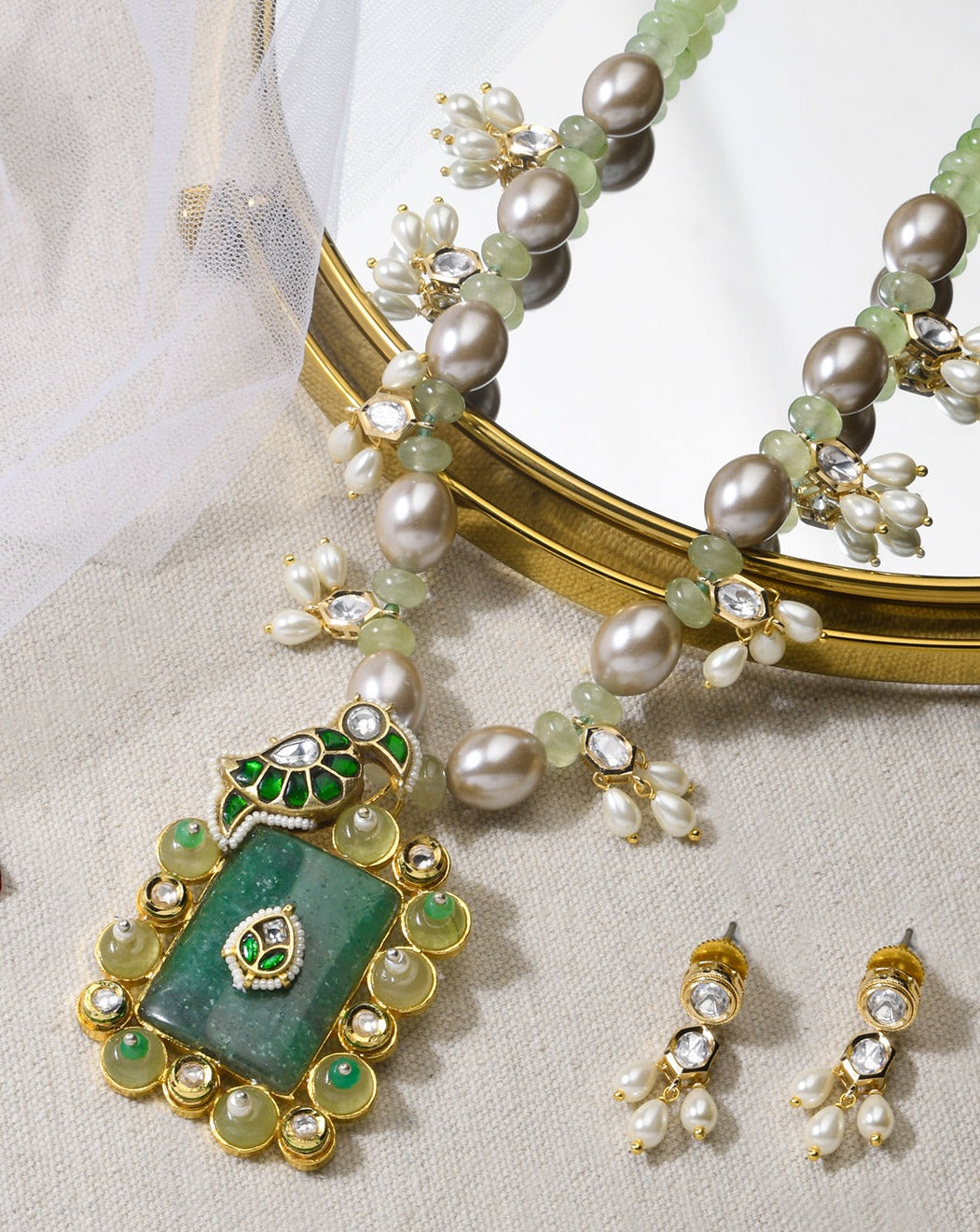 Illuminary Multi-Colour Necklace With Earrings