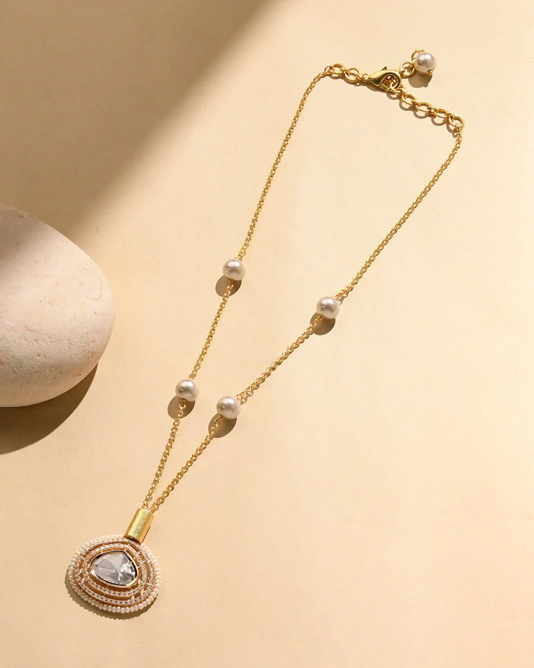 Magnificent-Gold-Necklace