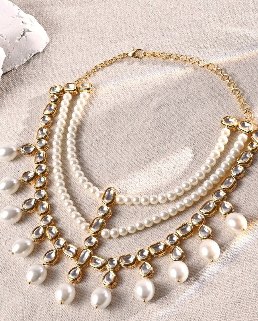 Classic Pearl Necklace With Polki
