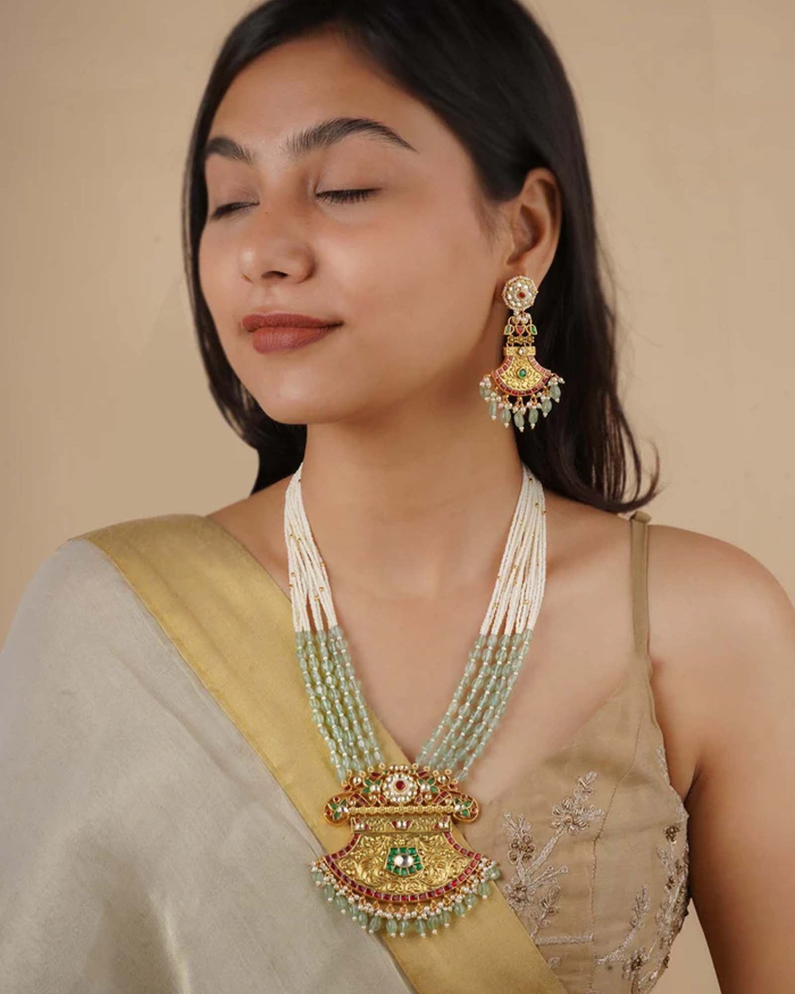 Pure Gold Locket Latest Gold Mala Set Designs Pakistani Multicolor