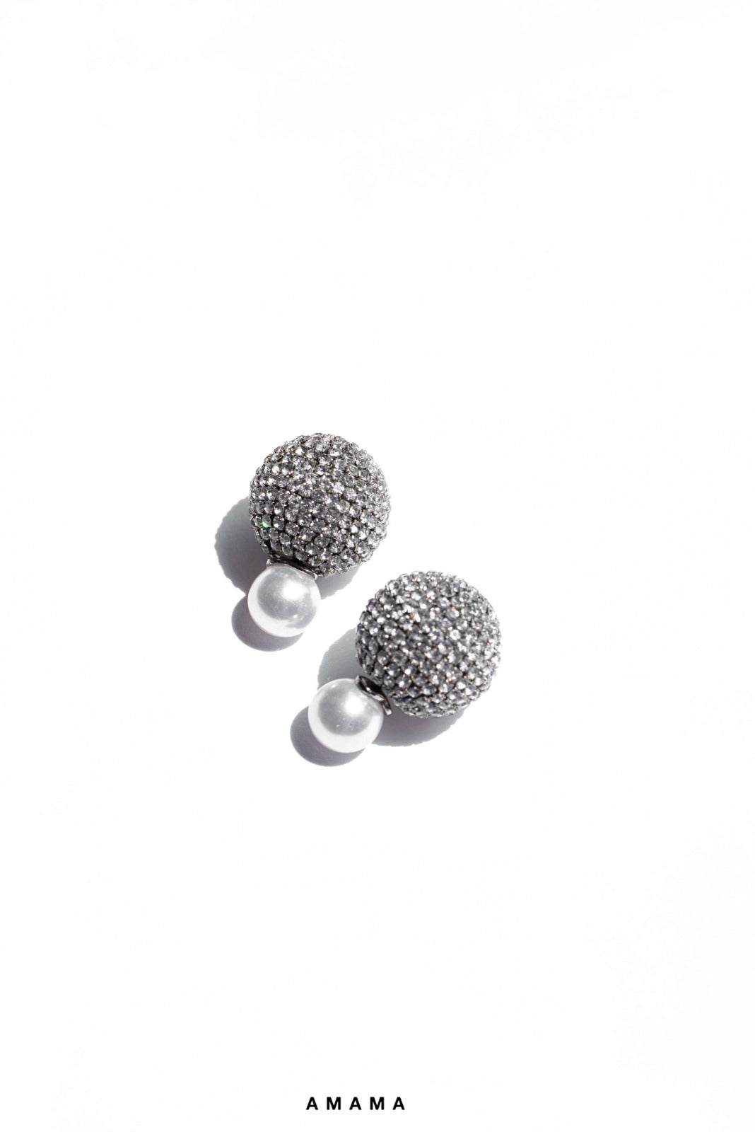 Amama,Nano Meteor Earrings In Sparkling White