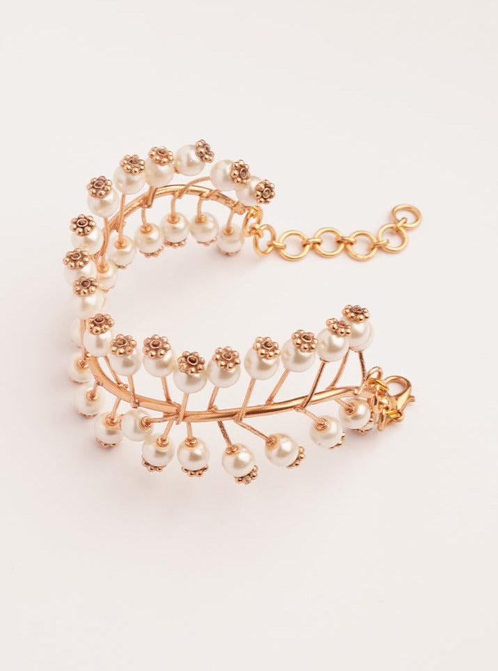 Amama,Pearl Waves Gold Plated Bracelet