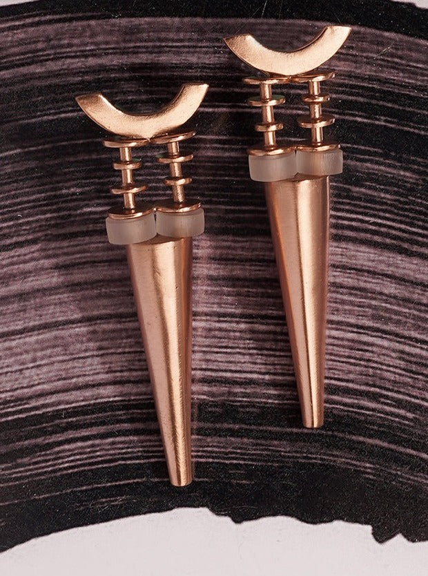 Amama,Piercing Dawn Gold Plated Small Spike Earrings
