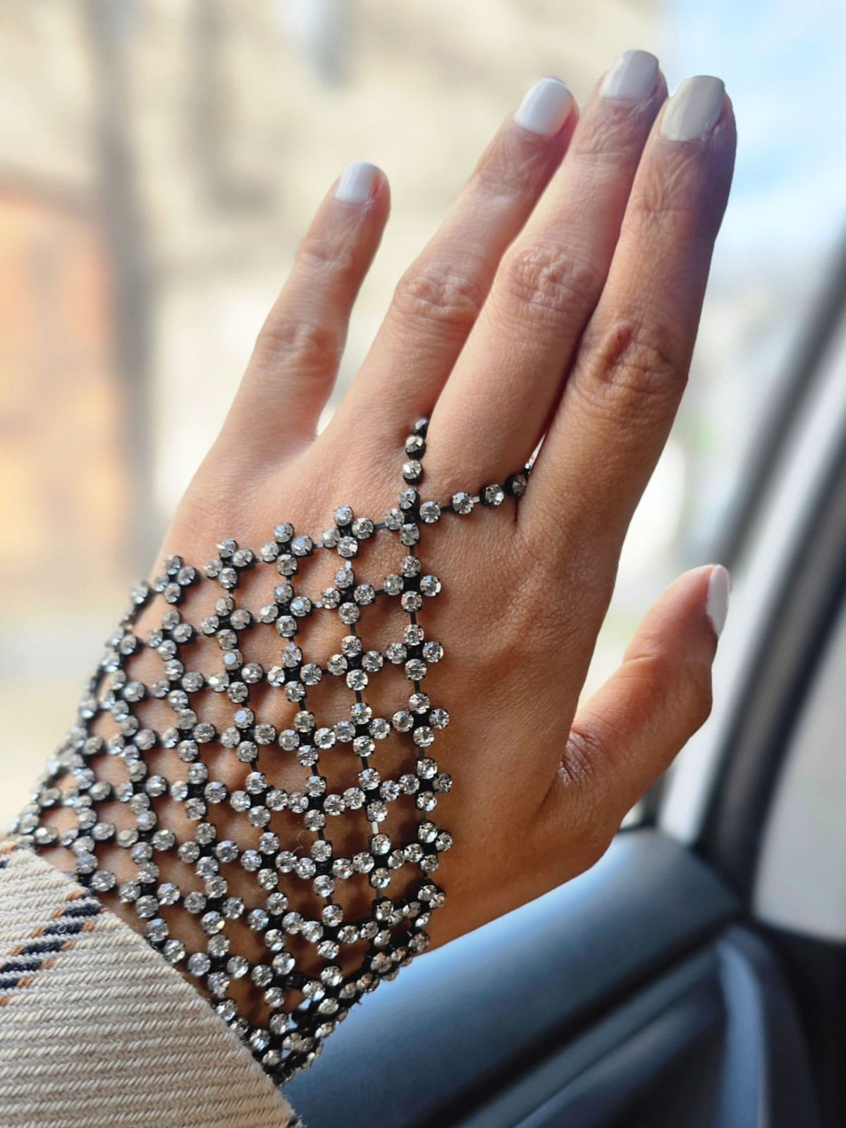 Buy that woman Rhinestone Ring Bracelets Crystal Wedding Bangle Hand Chain  Silver Finger Ring Link Bracelet Sparkly Full Hand Harness Slave Chain Hand  Jewelry at Amazon.in