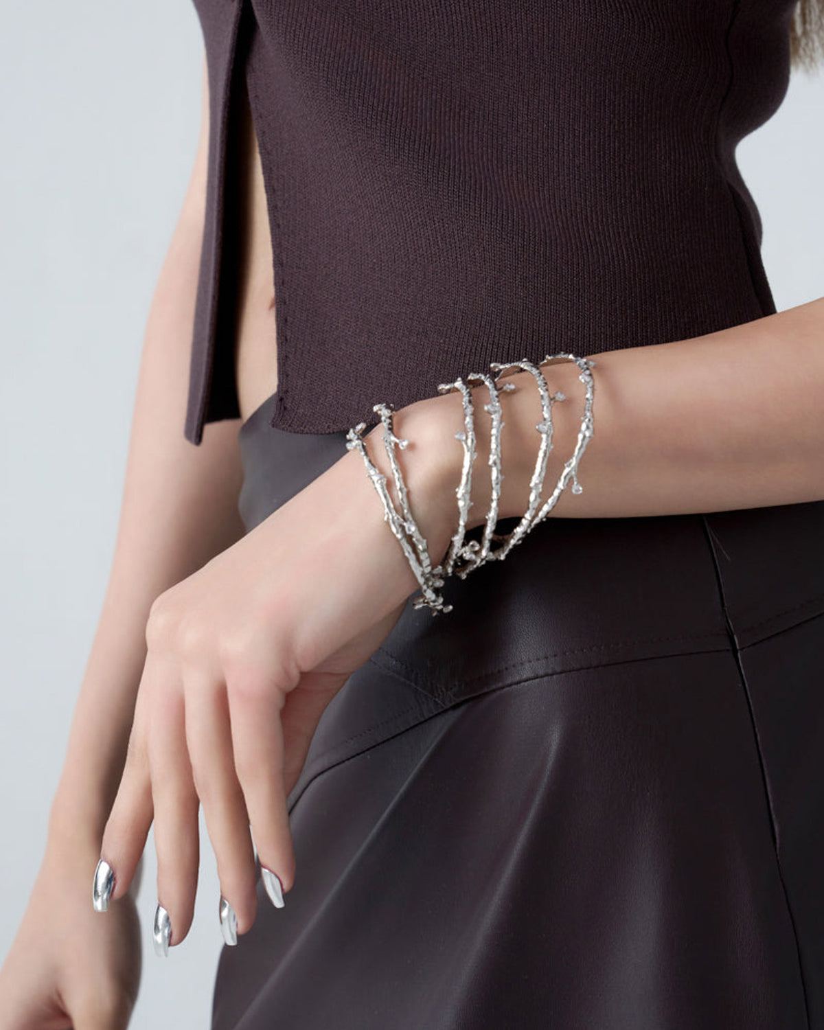 VINE CREST BANGLES IN CHROME
