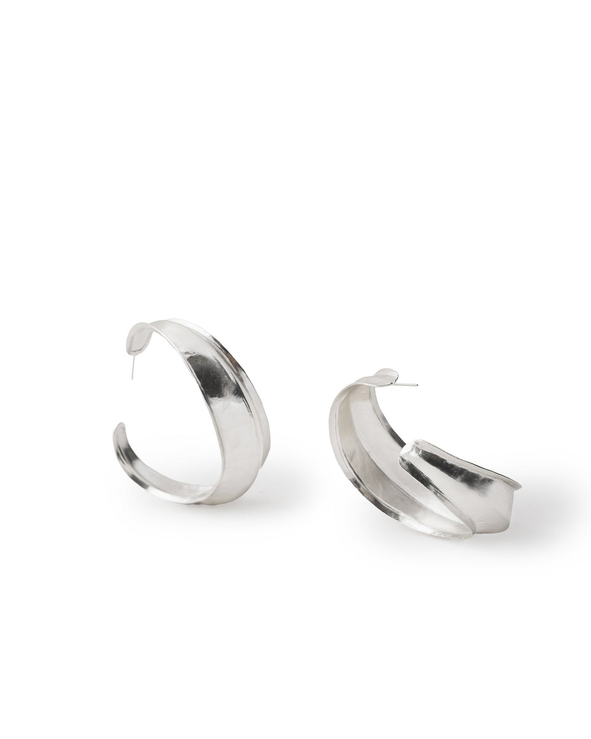 WARHI HOOPS IN SILVER