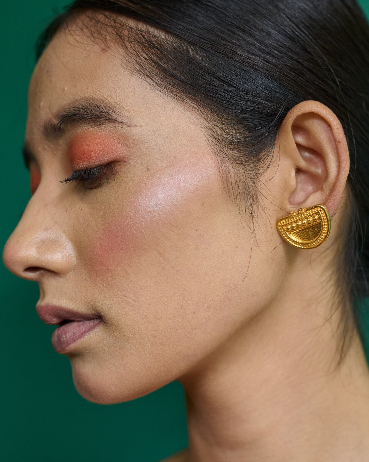 Madoor Studs