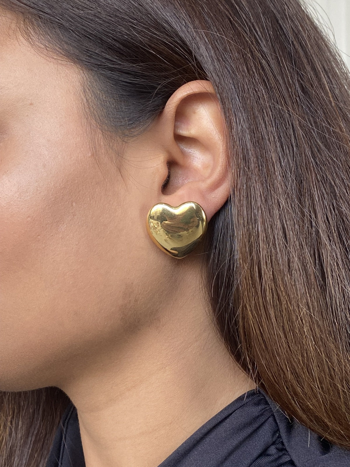 Amama,Alexie Studs In Gold