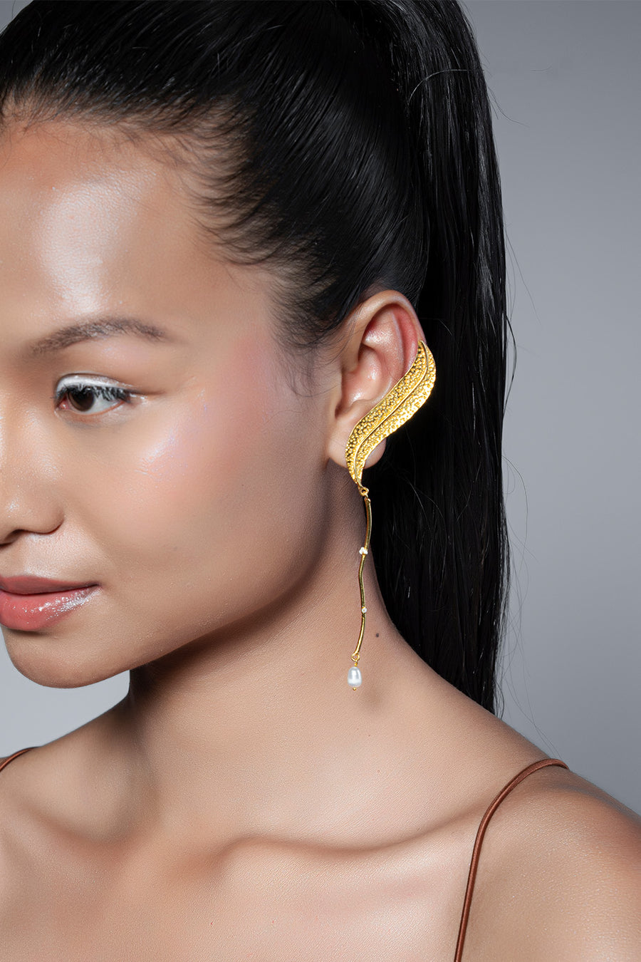 Baguette Cartilage Ear Cuff | No Piercing 14K Gold Conch Hoop – Two of Most