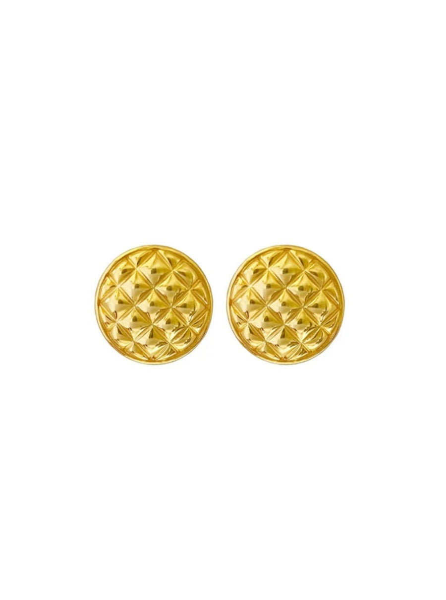 Quilted Round Studs